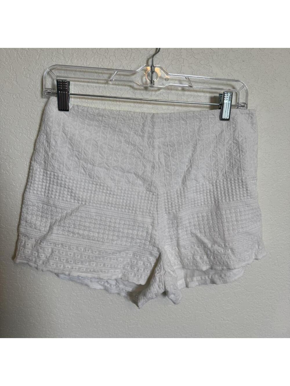 Free People Boho White Micro Mini Shorts, Size 6